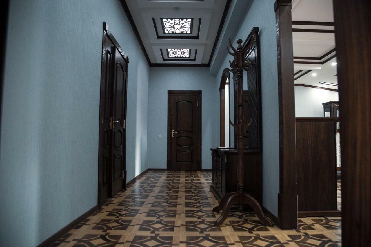 Bravolyuks Hotel Ургенч Екстер'єр фото