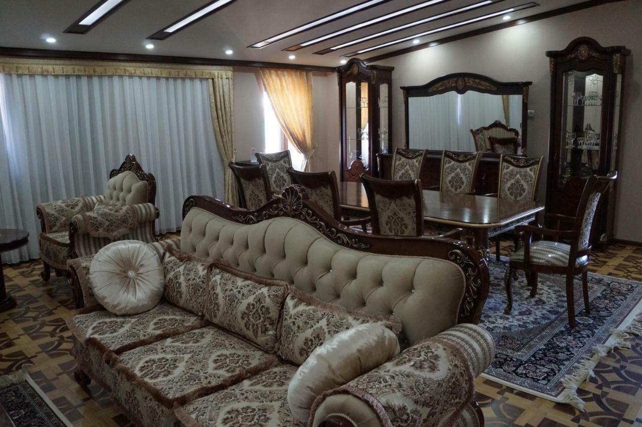 Bravolyuks Hotel Ургенч Екстер'єр фото